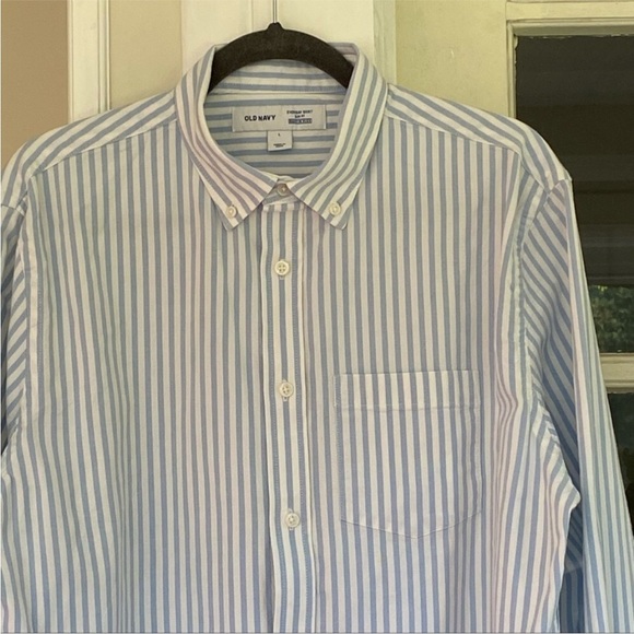 Old Navy Mens Shirt - Picture 3 of 8